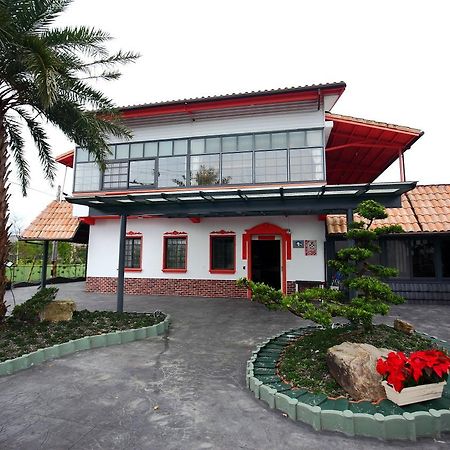 The Tiles Garden Yilan B&B Dongshan  Zewnętrze zdjęcie